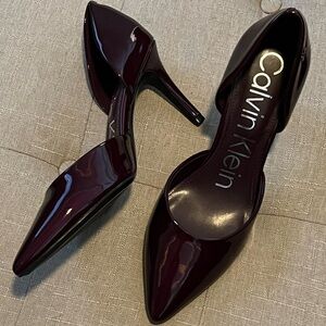Calvin Klein burgundy wine colored heels